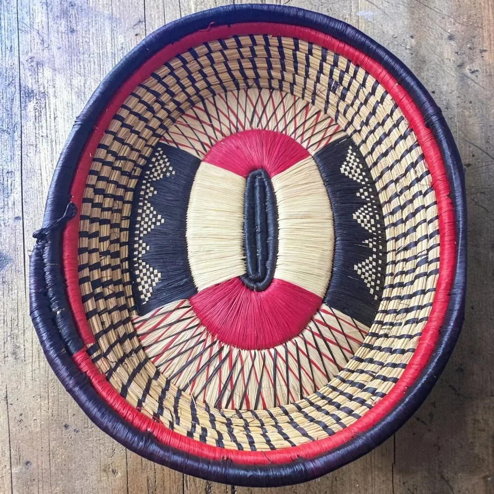 Handmade Kenyan Woven Sisal Basket 12x10 Oval Geometric Boho Bread Bowl Wall Art